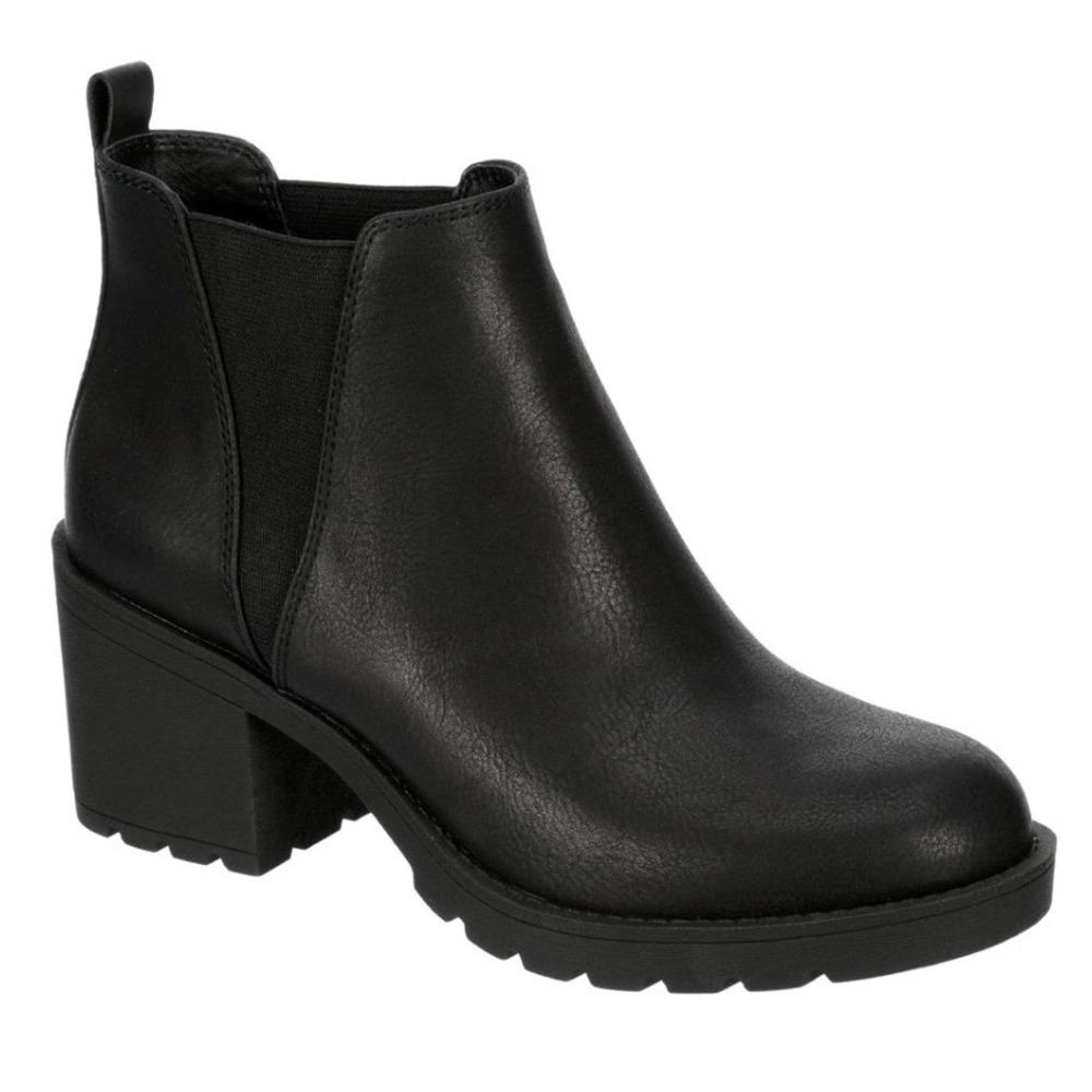 Xappeal | Women's Black Chunky Platform Lug Sole Chelsea Ankle Boots, Size 6.5